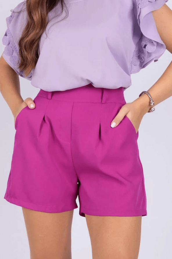 Shorts em Crepe Cinto Encapado Malu Magenta